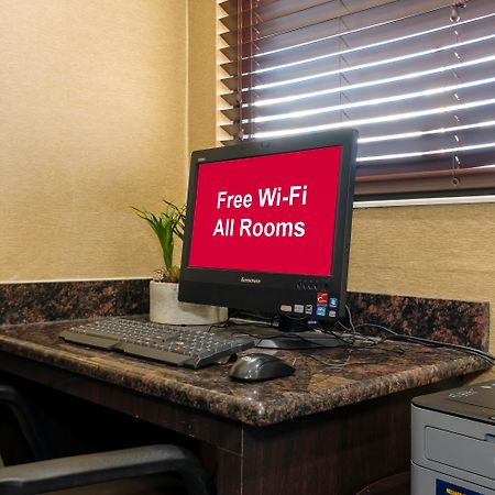 Red Roof Inn Lansing East - Msu Dış mekan fotoğraf