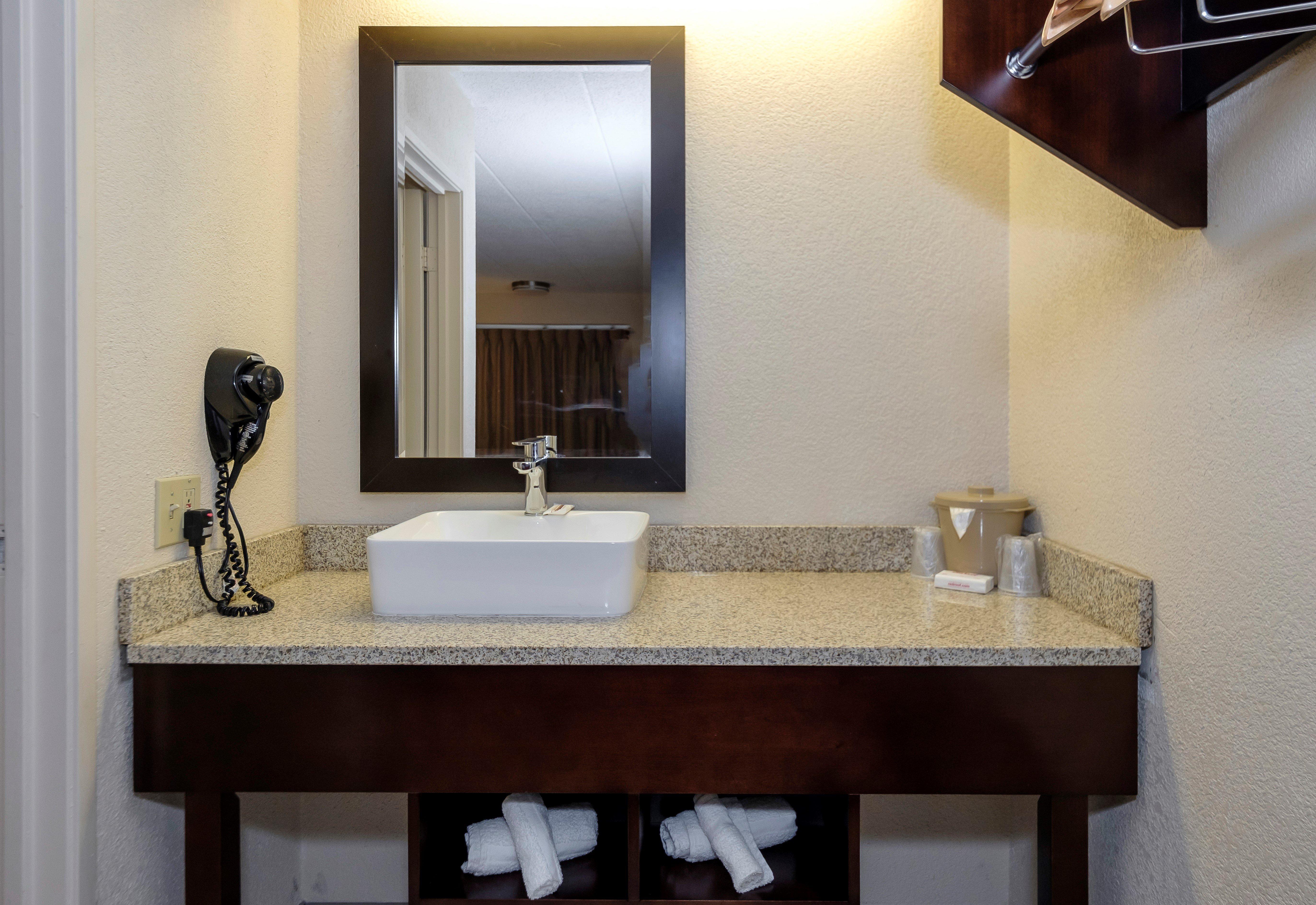 Red Roof Inn Lansing East - Msu Dış mekan fotoğraf