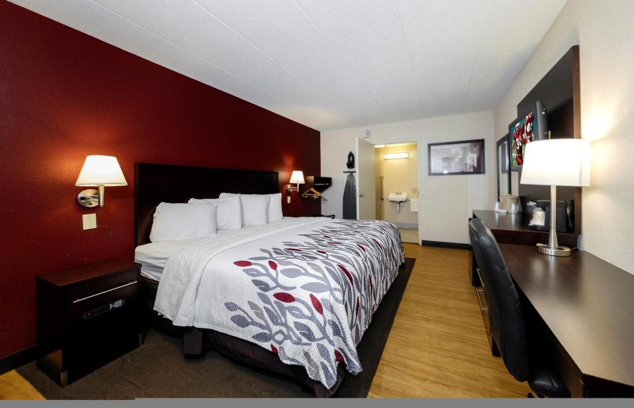 Red Roof Inn Lansing East - Msu Dış mekan fotoğraf